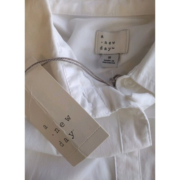 A New Day Top Small Button Down Long Sleeve Basic - Picture 3 of 11